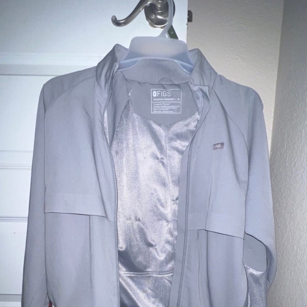 Figs M/MP Catarinas Yolas Zamoras You Pick Color! - Picture 7 of 10